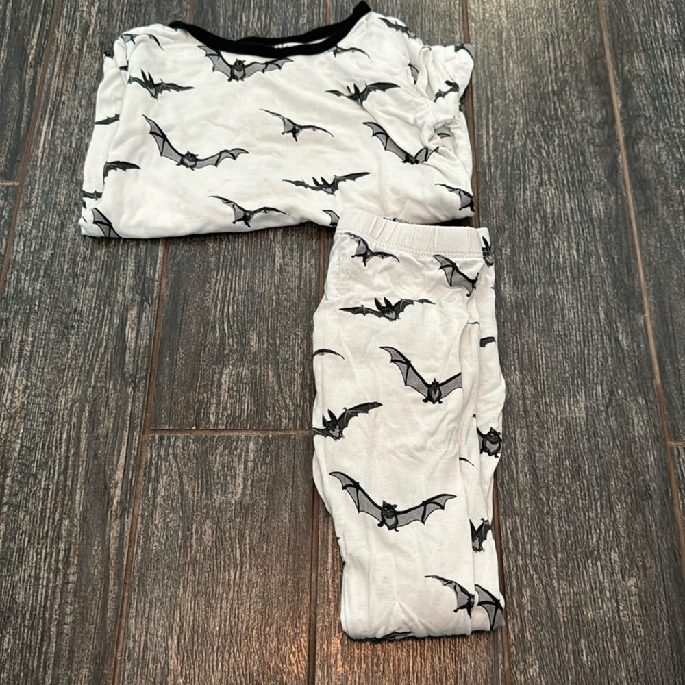 Kyte baby bat long sleeve pajamas